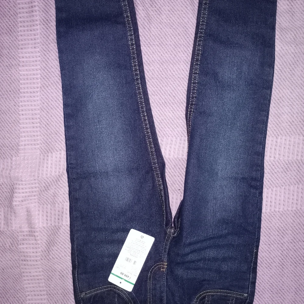 Free shipping Kids Jeans (5 - 6 years) - Picture 6 of 6